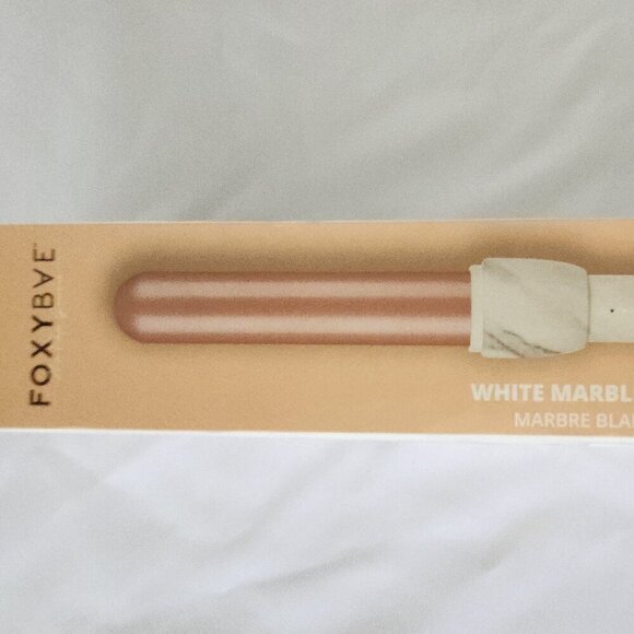 FOXYBAE White Marble Curling Wand - 32mm - Picture 2 of 6